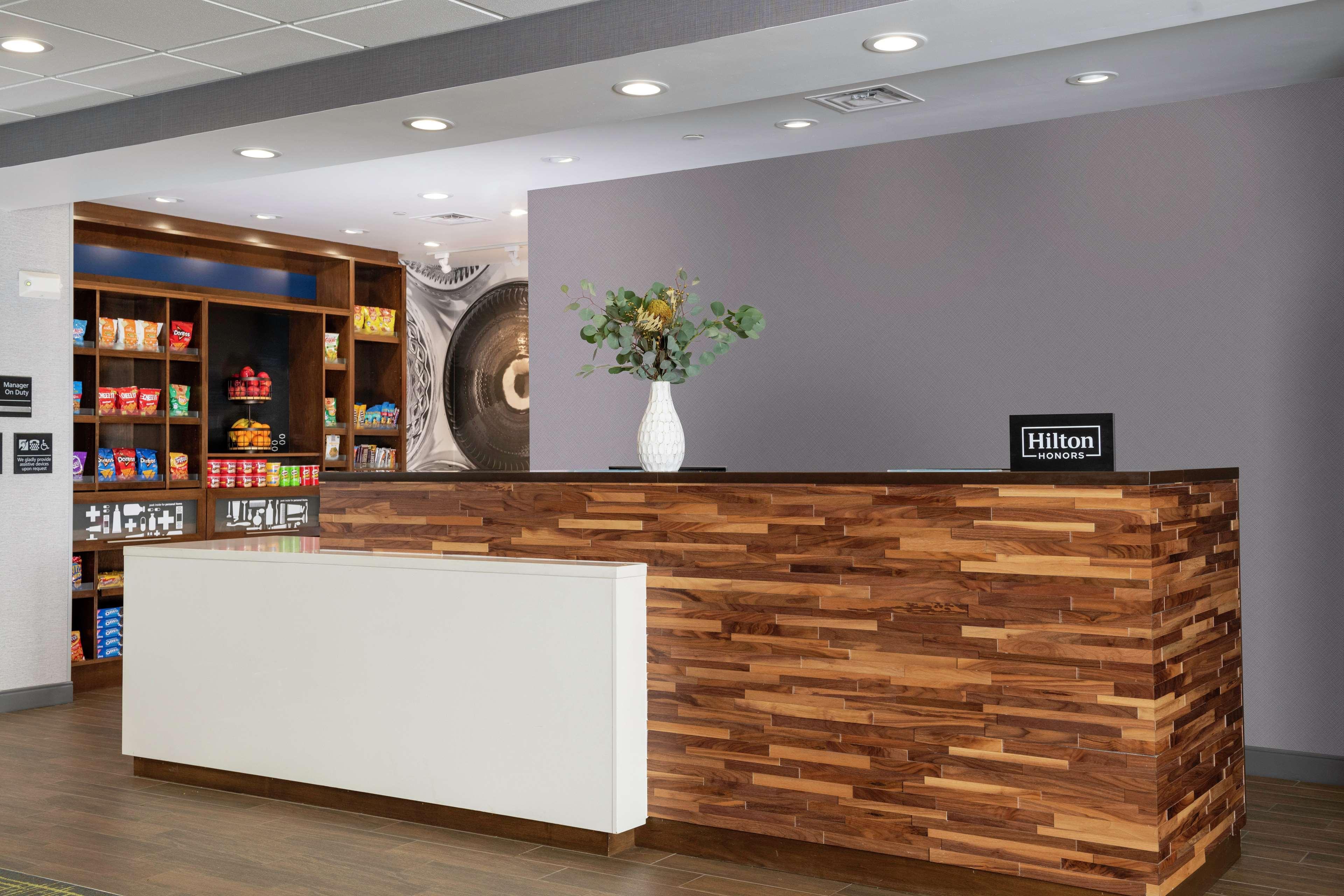 Hampton Inn & Suites Pittsburgh New Stanton Pa Exteriér fotografie