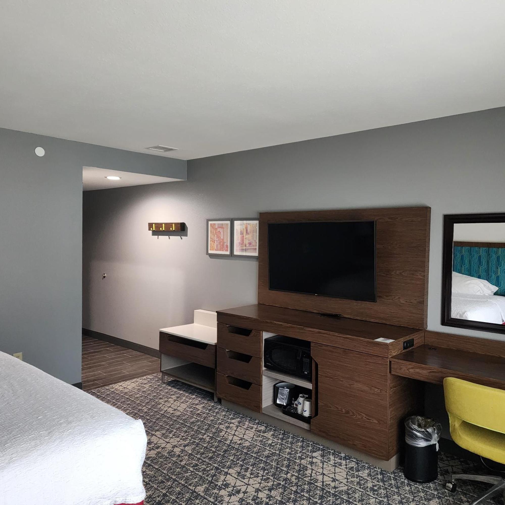 Hampton Inn & Suites Pittsburgh New Stanton Pa Exteriér fotografie